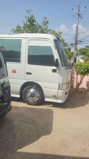 2011 Toyota Coaster