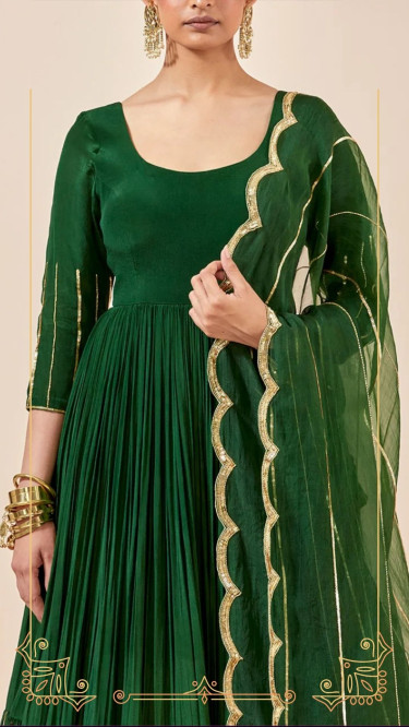 Mehendi Ceremony Outfits: Create The Perfect Look  Women's Clothes India