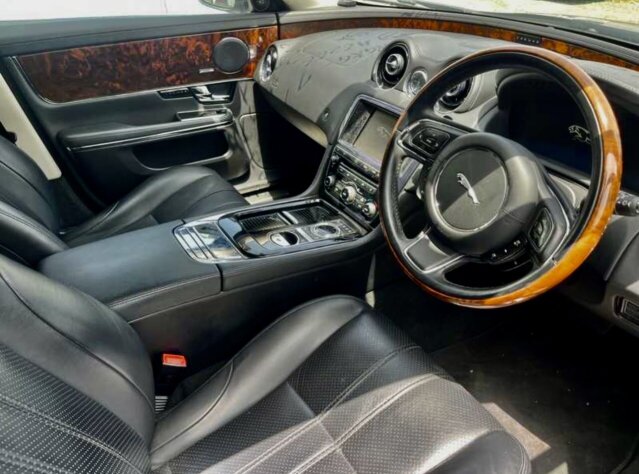 2014 JAGUAR XJ