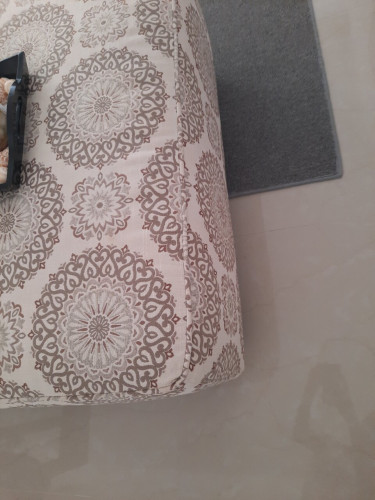 Centerpiece Ottoman 