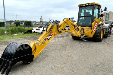 Massive 420 Backhoe Loaders For Sale In Jamaica