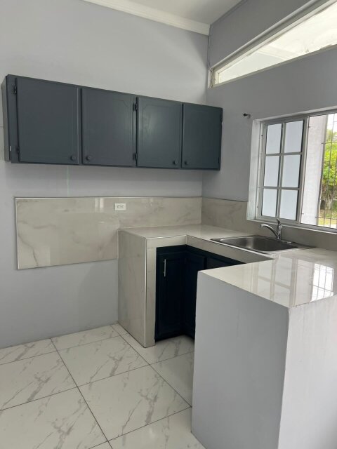 Comfortable 1 Bedroom Studio in Kingston