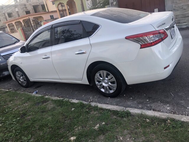 2016 Nissan
