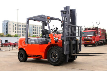 Massive CPCD50 Forklift For Sale In Jamaica