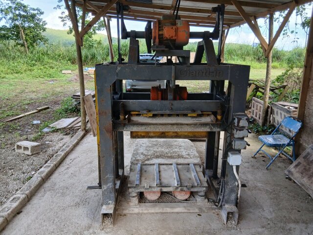 Block Machine And Mixer