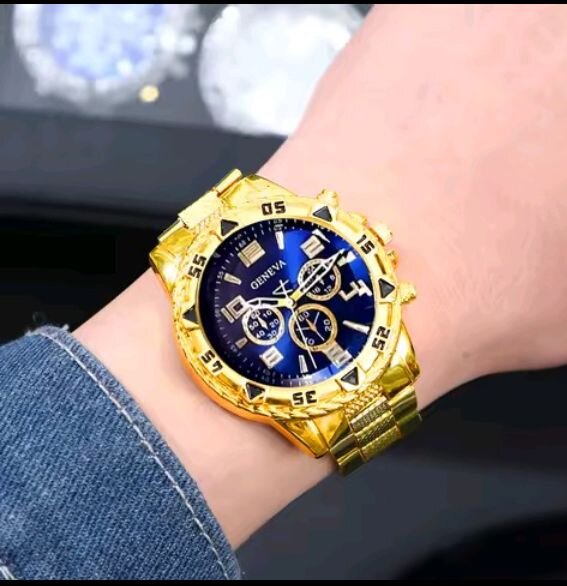 Stainless Steel Geneva Quartz Watch
