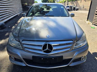 2012 Mercedes Benz C180 CGI