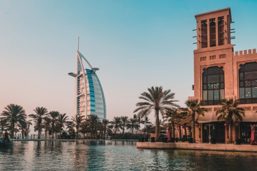 5 Bedrooms 3 Bathrooms in Top Dubai Agency Apartments Dubai