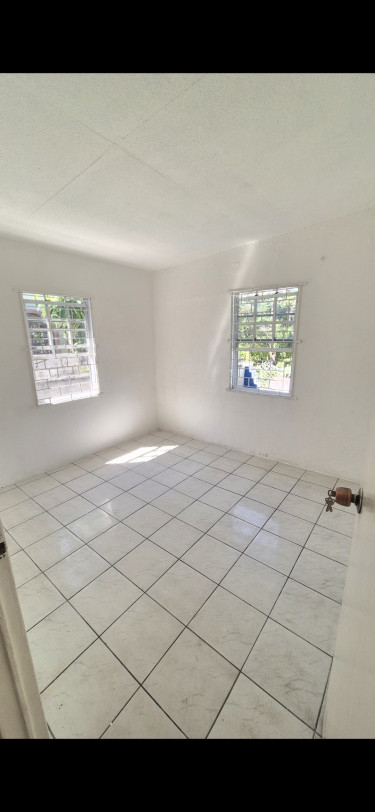 2 Bedrooms 1 Bath House