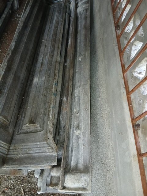Colums Molding