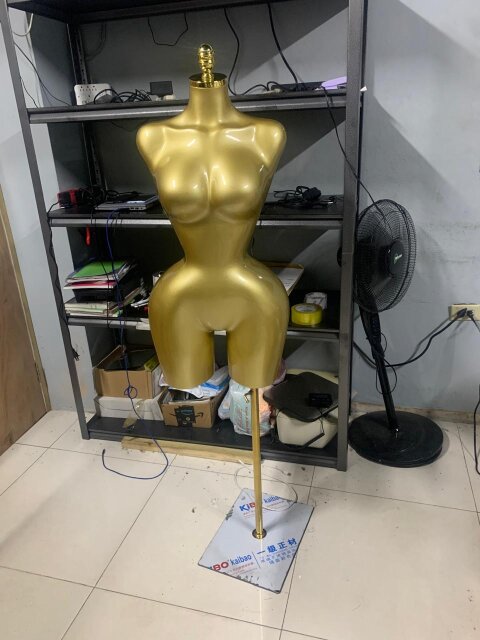 Gold Mannequin For Clothing Business Women's Clothes Kingston