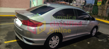 2019 Honda Grace 