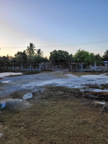 Large ¾ Acre Property With Endless Potential