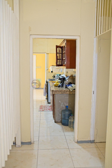 8 Bedrooms 4 Baths Central Development Property
