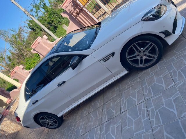 2016 Mercedes-Benz