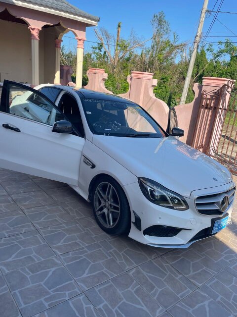 2016 Mercedes-Benz
