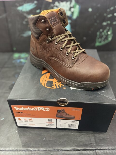Men's TiTAN 6