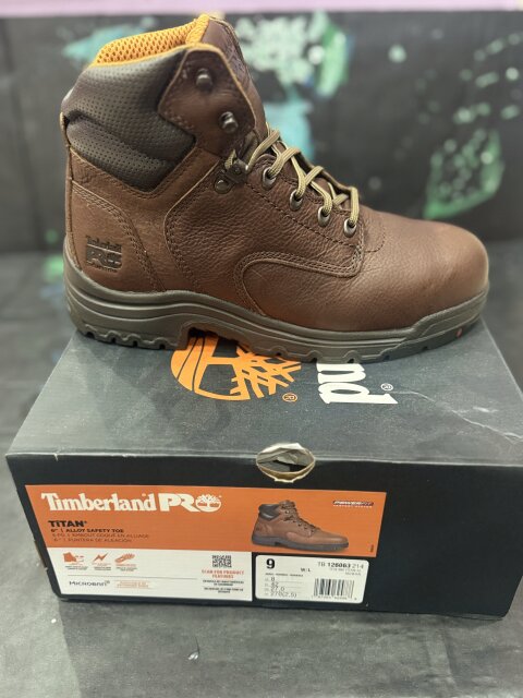 Men's TiTAN 6