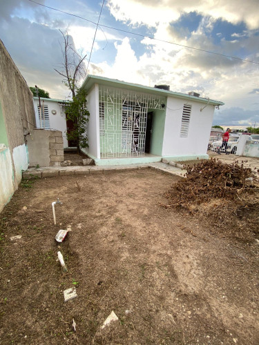 2 Bedroom 1 Bath House in Braeton New Town