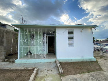 2 Bedroom 1 Bath House in Braeton New Town Houses Braeton Newtown 