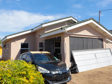 3 BEDROOMS 3 BATHROOMS FOR SALE