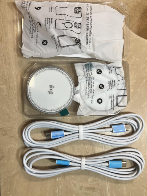 Magnetic Wireless Charger