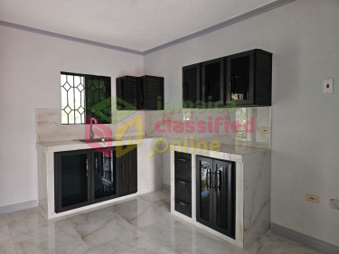 1 Bedroom 1 Bath Apartment In Bog Walk