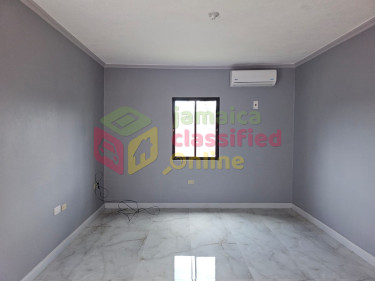 1 Bedroom 1 Bath Apartment In Bog Walk