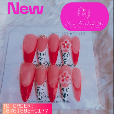 Customized Press On Nails