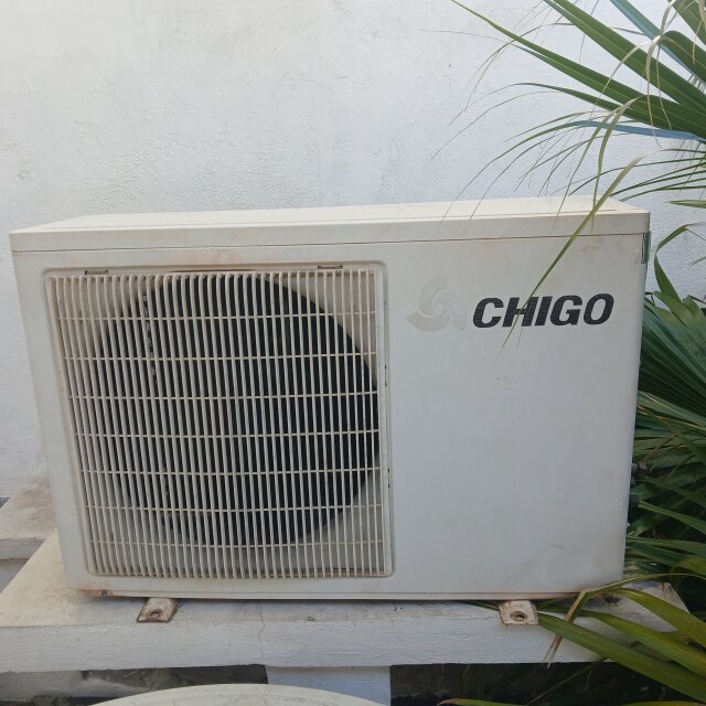 Used Air Conditioner