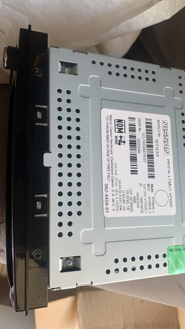 Genuine Nissan Radio