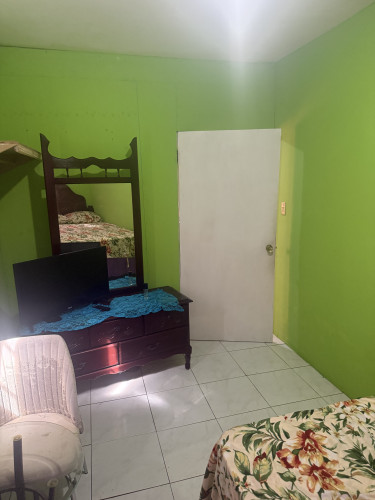 Furnished Room Available US 50 Per Night
