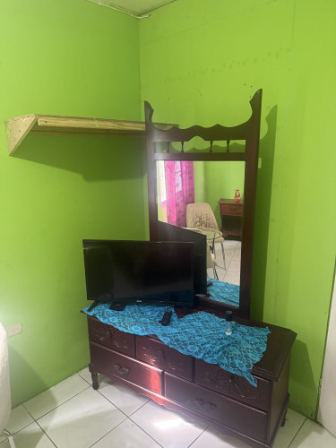 Furnished Room Available US 50 Per Night