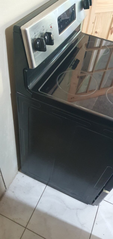 Electric Stove (General Electric)