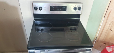 Electric Stove (General Electric)