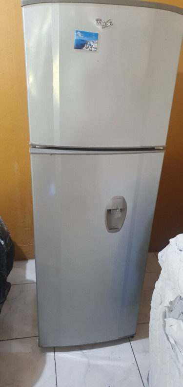 Fridge (whirlpool) Refrigerators Hampton Green