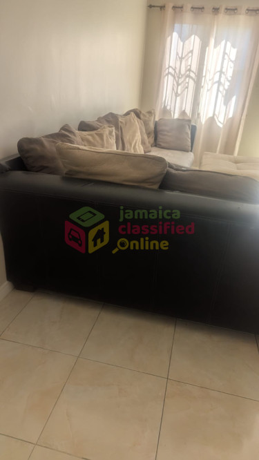 Sectional With Ottoman 