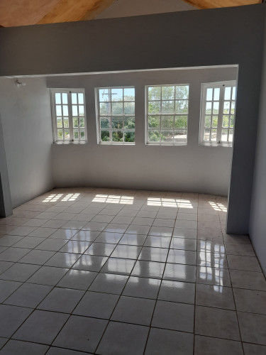 4 Bedroom 