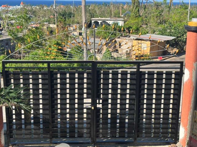4 Bedrooms 4 Baths Apartments Belle-Air Phase 2 Runaway Bay