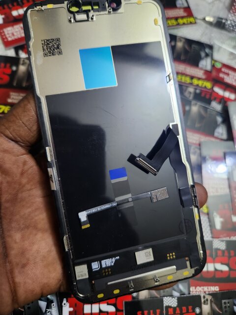 Iphone And Samsung Screens