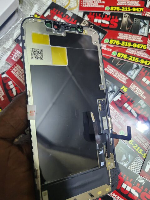Iphone And Samsung Screens
