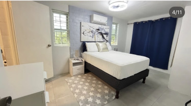 4 Bedroom House with 4 Baths in Kingston 19