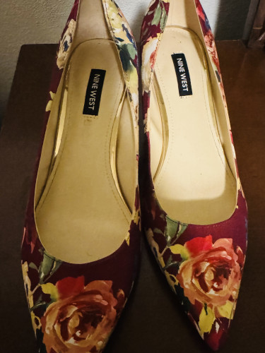 New & Slightly Used 