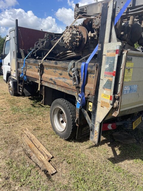 Mitsubishi Tipper