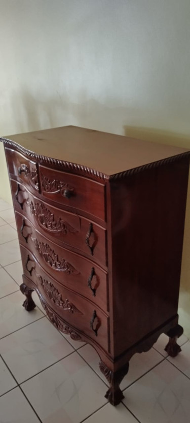 Furnitures