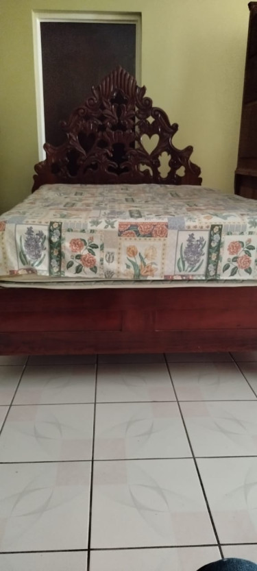 Furnitures