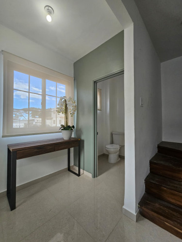 2 Bedrooms 2.5 Baths Townhouse For Sale