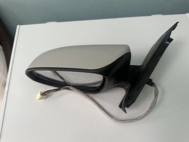 Toyota Vitz  Left Mirror 2014 Auto Parts Toyota Vitz Left Mirror 2014