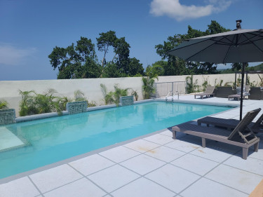3 Bedrooms Townhouse 