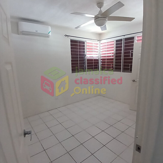 2 Bedroom 1.5 Bathroom Apt New Kgn